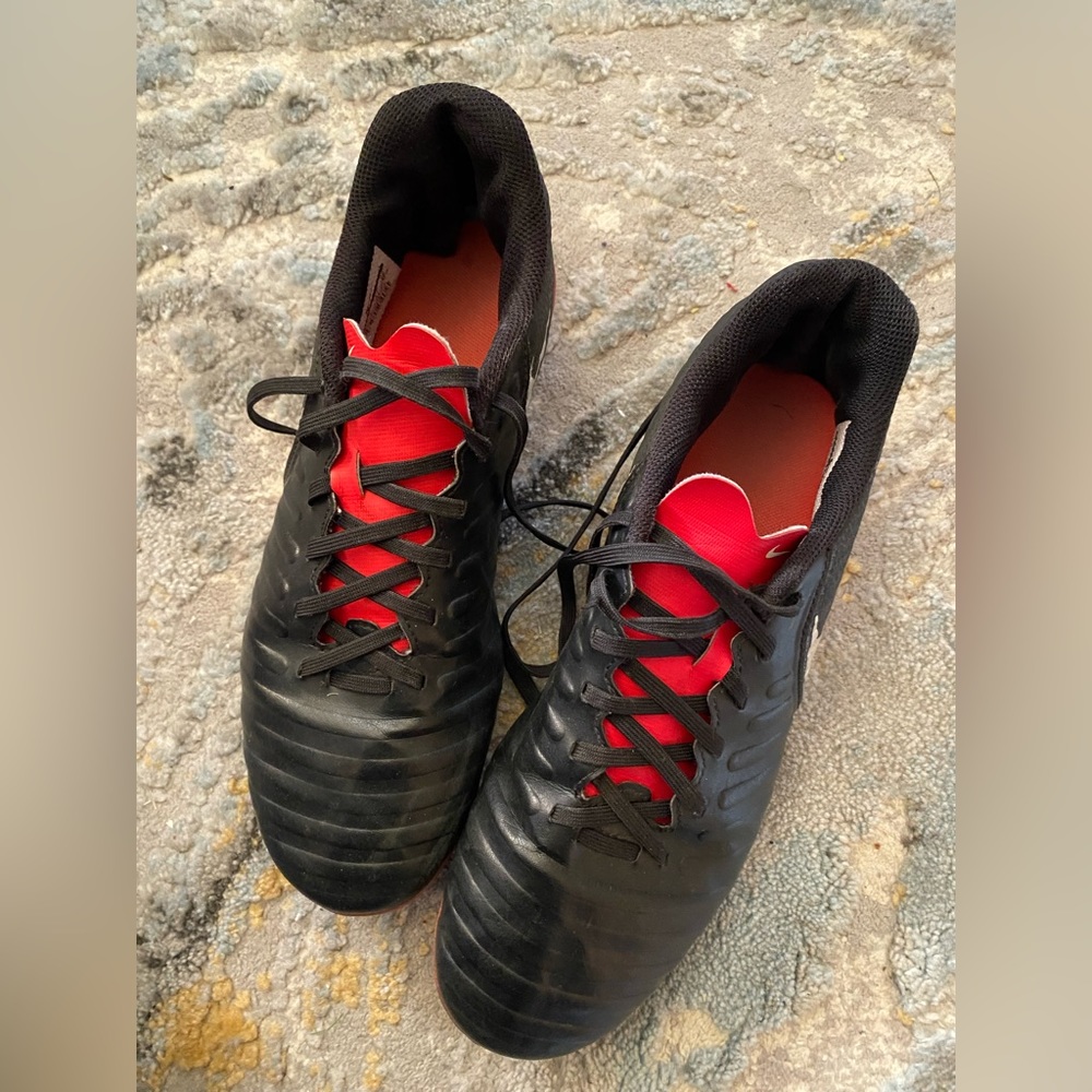nike tiempo soccer cleats